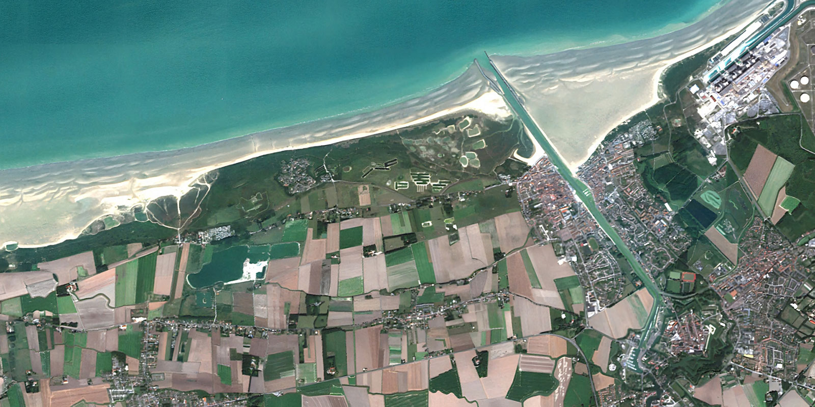 PlanetSAT Super High Resolution of Dunkerque, France