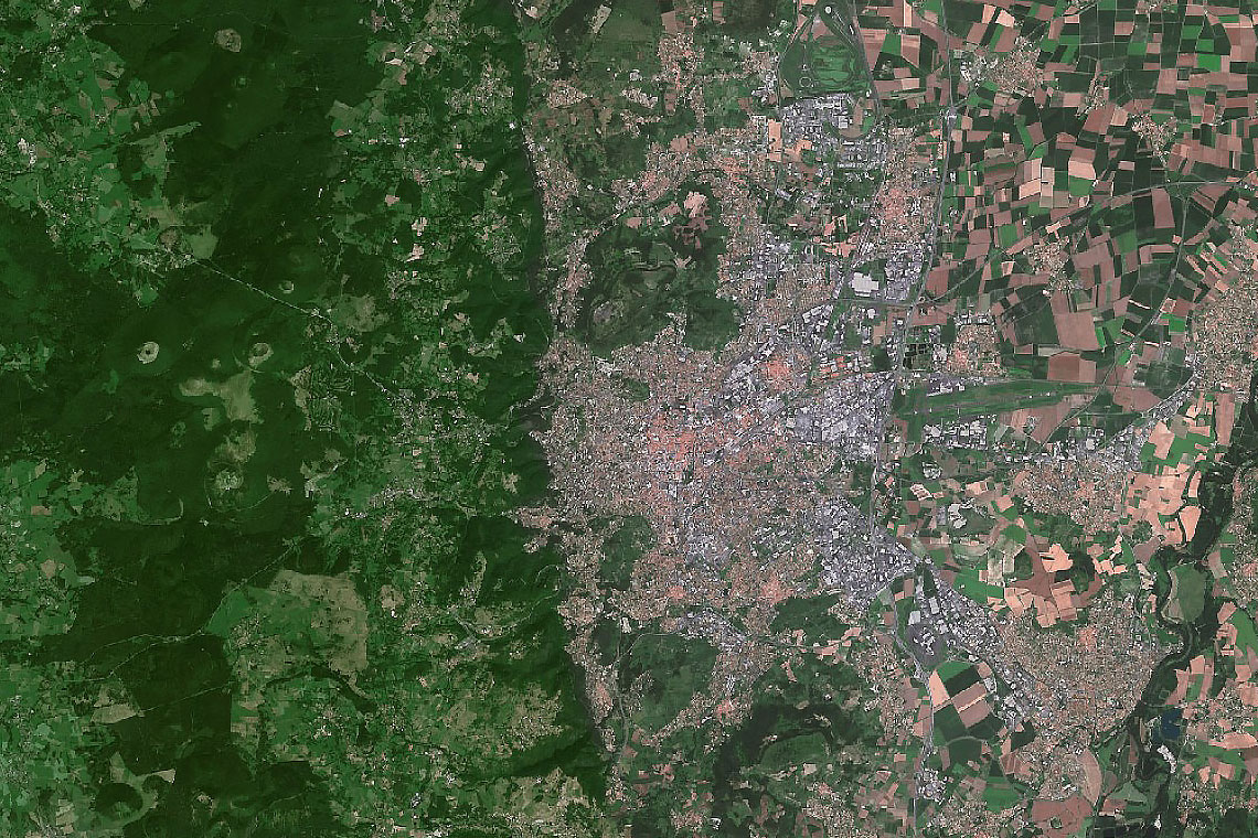 PlanetSAT imagery of Clermont-Ferrand, France